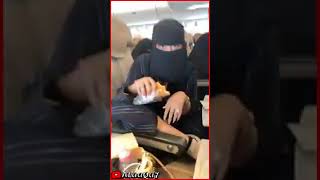 ظهور صدر فتاه سعودية في الطيارة