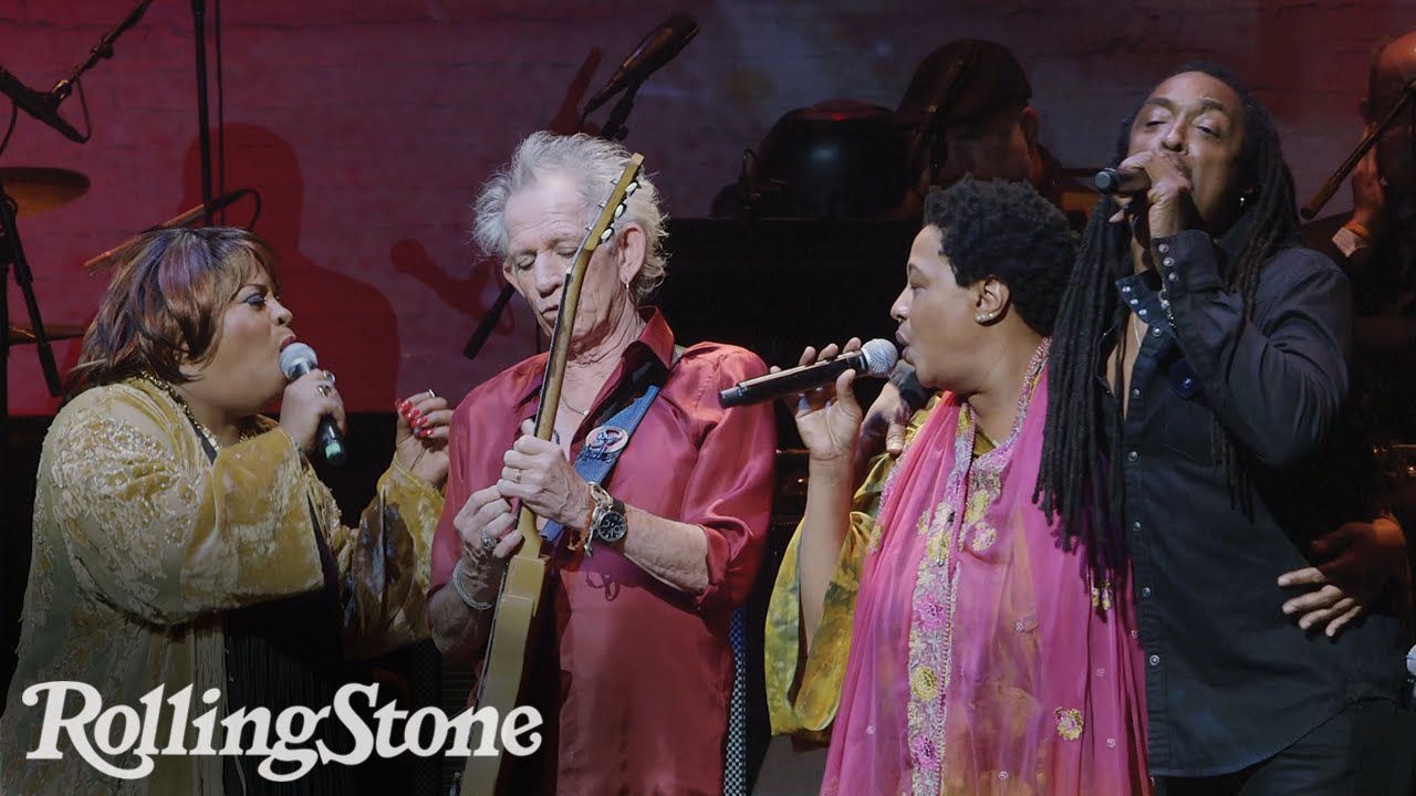 Watch Keith Richards Play 'Gimme Shelter' at the Apollo Theater