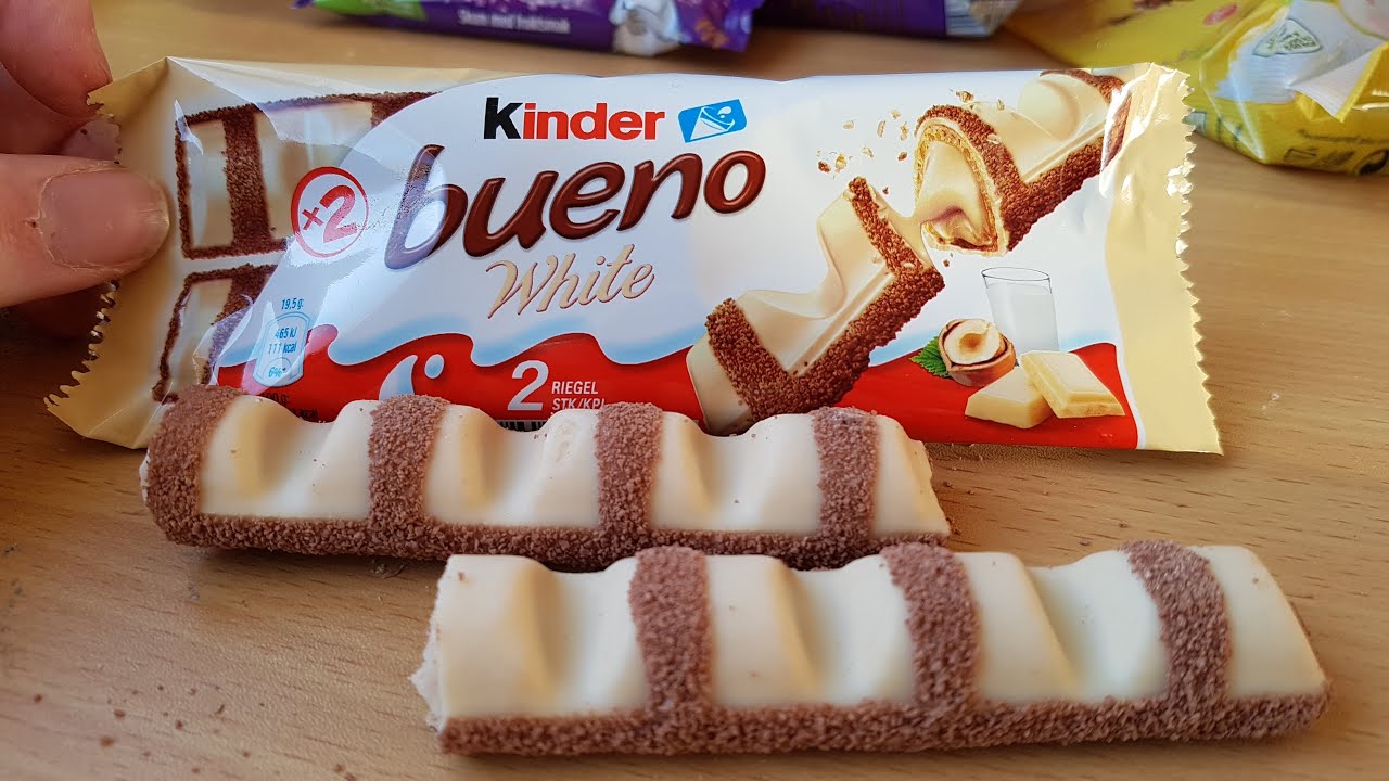 Kinder Bueno White Wafers Filled with Milk and Hazelnut Filling in White  Chocolate 2 pcs 39g - Tesco Groceries