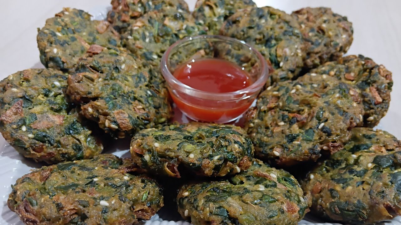 Paalak aur Matar ke crispy vade recipe