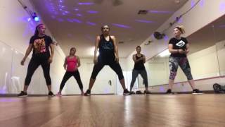 ZUMBA Taka taka la materialista
