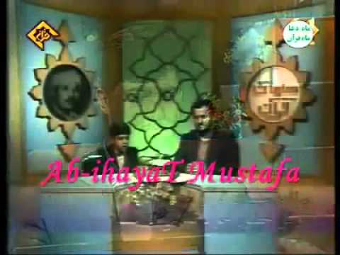 جواد فروغي ينظر لنفسه وهو صغير يقرأ القرآن