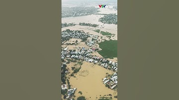 Toàn cảnh flycam ngập lụt miền Trung | VTV24