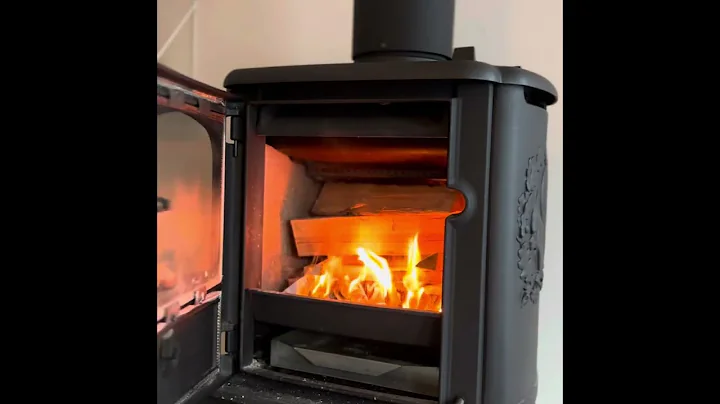 Using the Morso Wood Stove