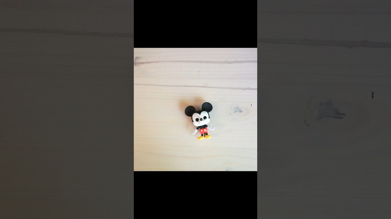 Funko 25th Anniversary Mickey Mouse Reveal 