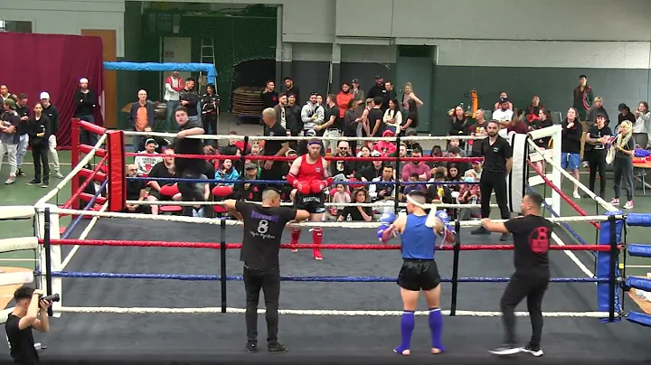 MUAY THAI VICTORIA 8: Anthony Briggs (Red) vs Mark...