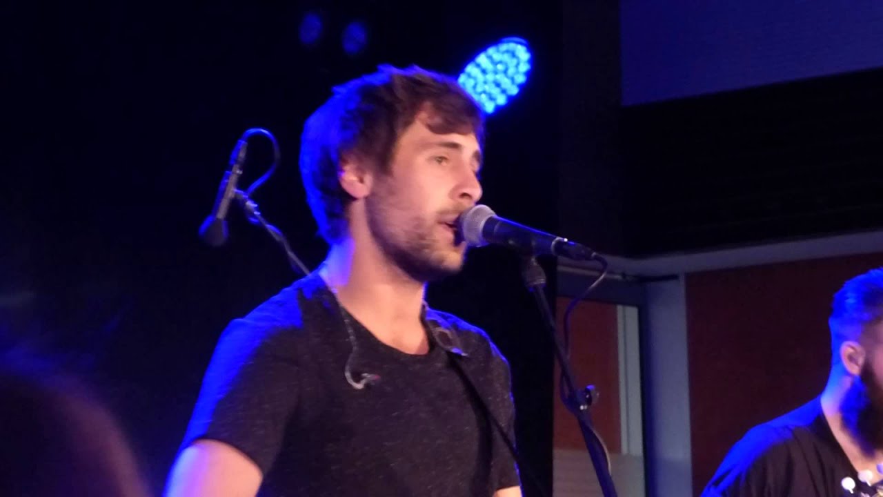 Max Giesinger Auf Distanz (Neuer Song) Karlsruhe YouTube