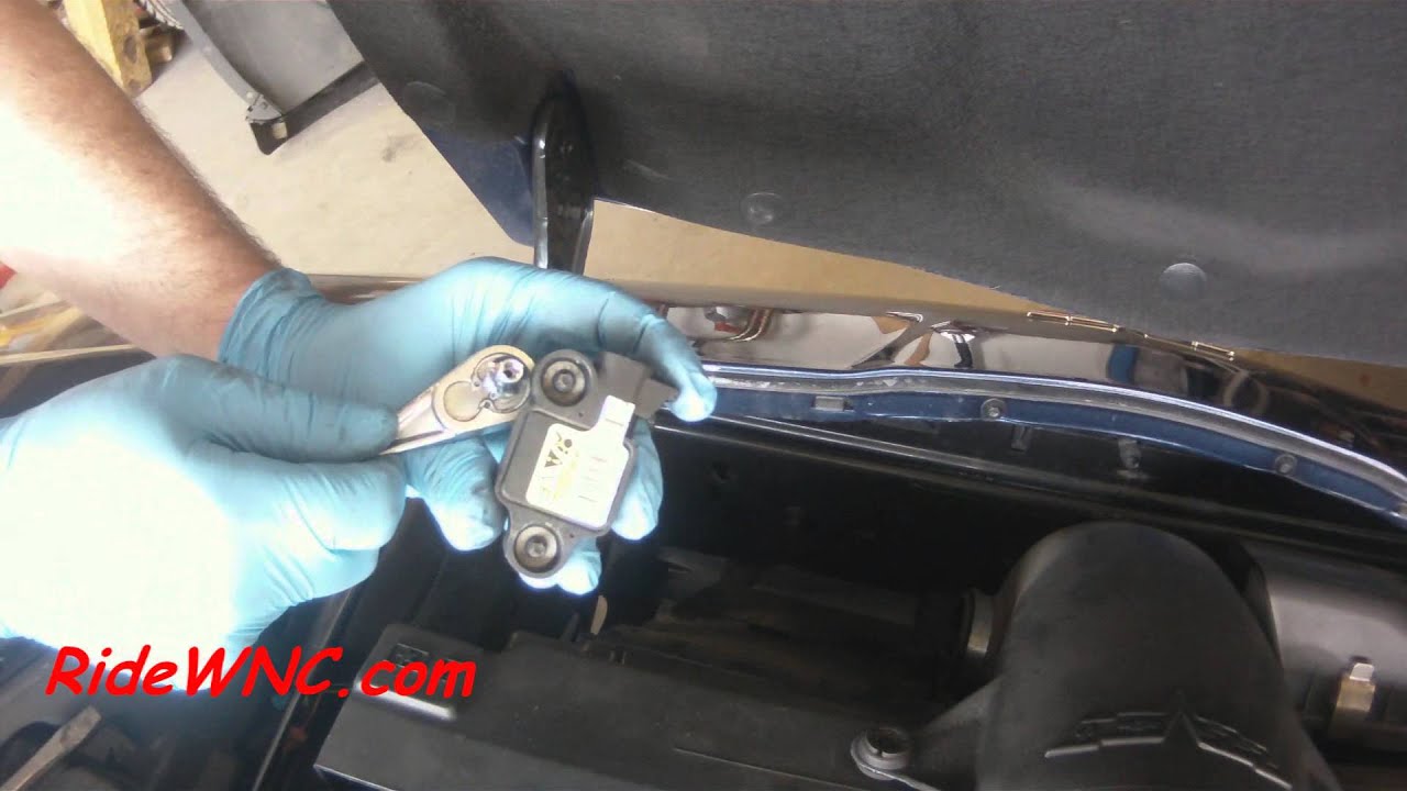 Corvette C6 Left Air Bag Sensor Replacement YouTube