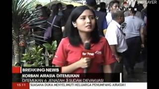 Download lagu Suasana Haru Menyelimuti Keluarga Korban Kecelakaan Pesawat AIRASIA