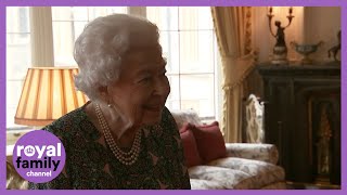 'I Can't Move!': Her Majesty is as Funny as Ever!