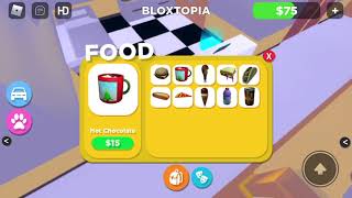 купила две дорогие вещи и геймплей в bloxtopia!