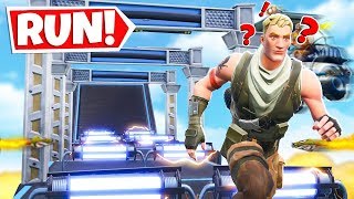 I just lost the RAREST GUN in THE GAME... Trappers VS. Runners Fortnite Creative