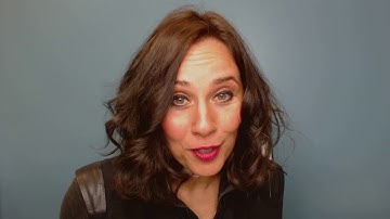 Day 18 - Organizing your office files - Get ORGANIZED with Julia Molloy