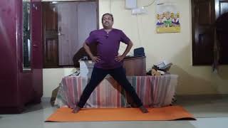 ಪರವತತ ತರಕನಸನParivritta Trikonasanparivrtta Trikonasana,Yoga Adjustments,Revolved Triangle.