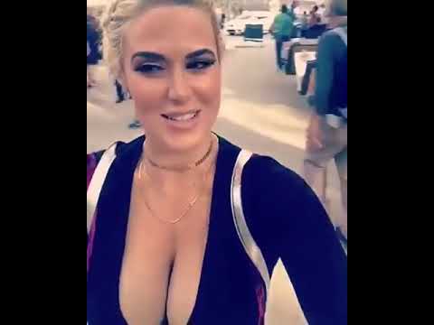 Boobs wwe big WWE Royal