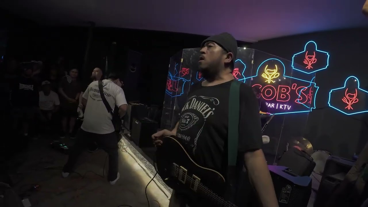 SOMEWHERE BETWEEN NOWHERE AND GOODBYE - TWINKLEDUDU