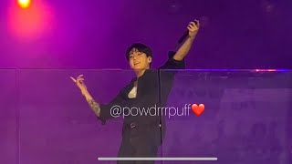 231109 - Please Don’t Change - JUNGKOOK - Golden LIVE at TSX - 4K 직캠 FANCAM Resimi