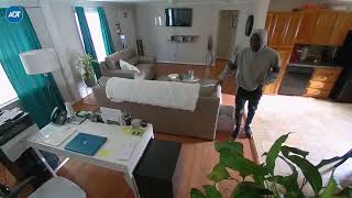 Residential Burglary Suspect Caught on Camera, Arcadia Ave