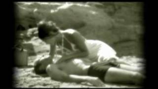 Video thumbnail of "PAULINE EN LA PLAYA - Titubeas"