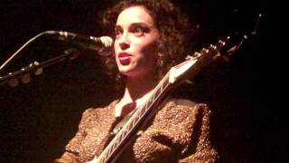 St. Vincent - Neutered Fruit live at The Button Factory, Dublin 13.11.2011 HD