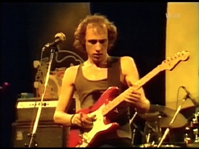 Dire Straits - Sultans Of Swing 1979 Live Video class=