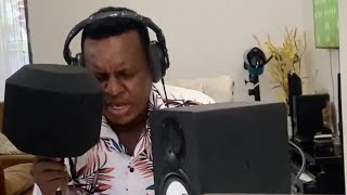 VIDEO: TAZAMA PROF JAY AINGIA STUDIO KUANDAA WIMBO MPYA, ASEMA 'NIMERUDI KAZINI'