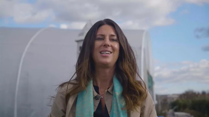 Mindfully Connecting with Nature | Alicia Ray | TE...