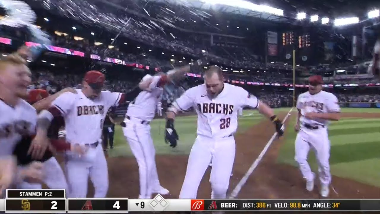 OPENING DAY WALK-OFF HOMER!! Seth Beer ends the night with a walk-off blast  for D-backs!! 