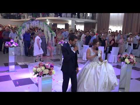 ულამაზესი ნეფე პატარძალი, საოცრად მღერიან ....