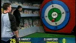 Sunday Footy Show   Lous Handball 2001 8