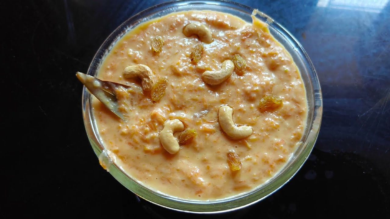 রাজকীয় স্বাদে বানিয়ে নিন গাজরের পায়েস যা বাচ্চা থেকে বড় সবাই চেয়ে চেয়ে খাবে ।।