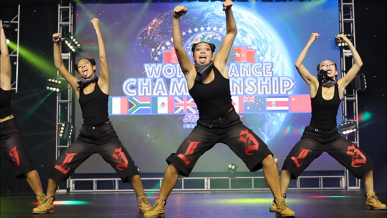 LIL’ SQUAD - Ronnie McLaughlin Dance Studio