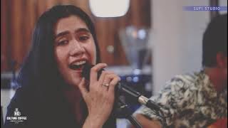 This Love - Maroon 5 (cover) Damai & Black