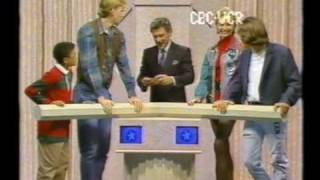 KAREN CAMPBELL & MARTIN CUMMINS VS. DEGRASSI JR. HIGH ON CELEBRITY TALK ABOUT W/WAYNE COX