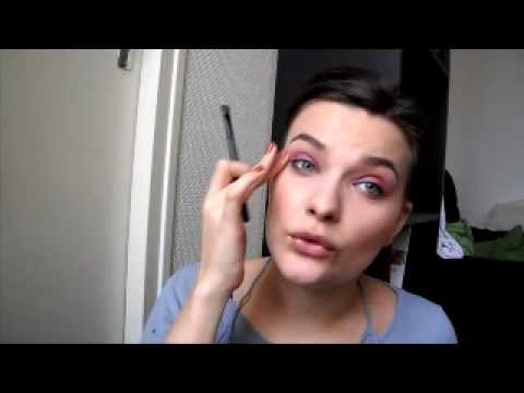 Maquillage disco violet avec ELF - YouTube