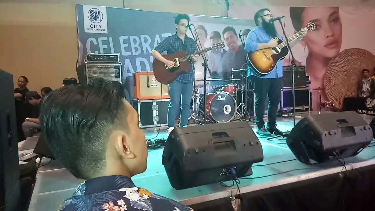 I belong to the zoo band - YouTube