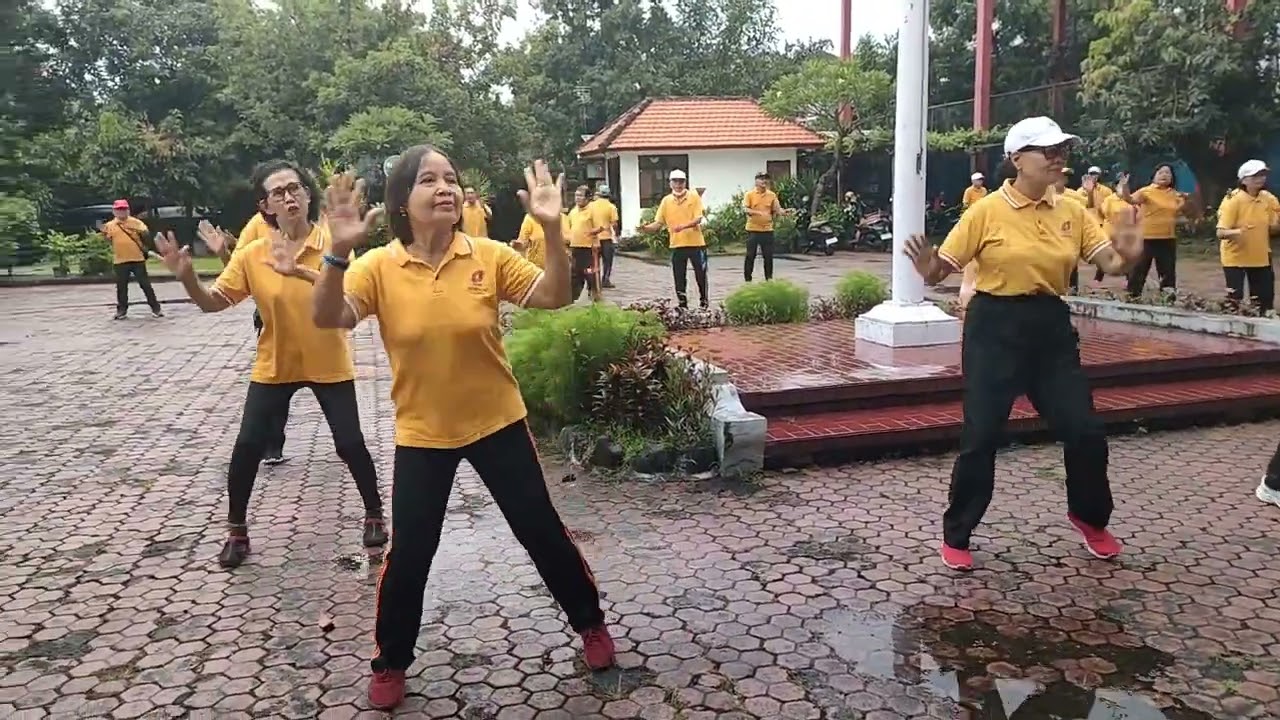 P2TEL DENPASAR : SENAM TELUK BAYUR & GEMU FAMIRE 