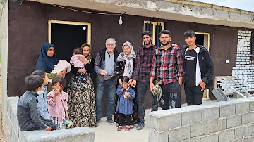 Unbelievable moment: The meeting of two sisters Akram and Najmeh from Pern and Kamar families