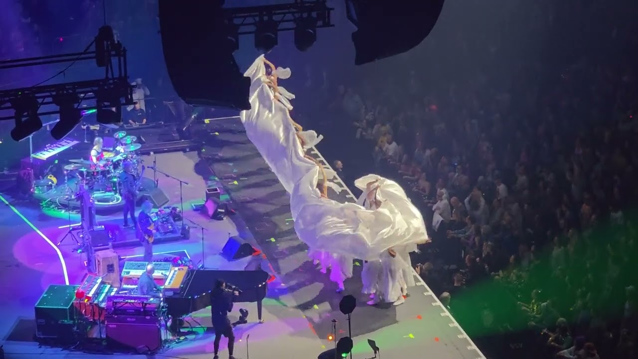 Phish Delivers Epic New Year's Jam at MSG