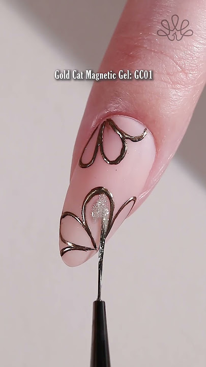 Golden Flower Cat Eye Nails| BORN PRETTY