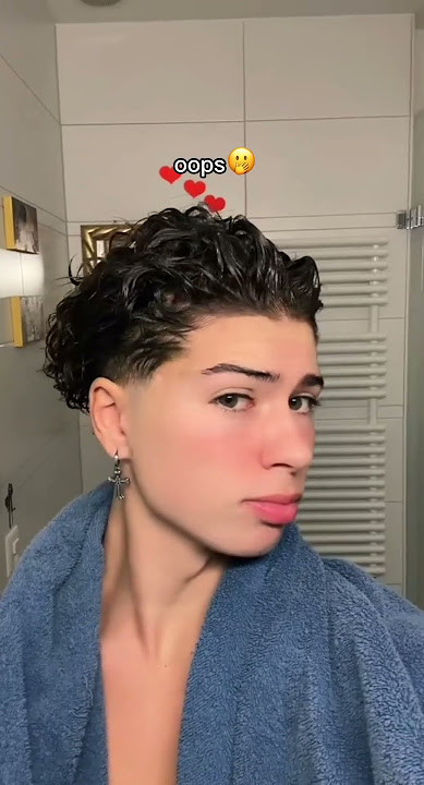 “don‘t dye your hair black“🫢