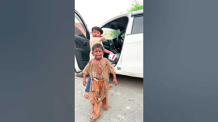 KFC food vs poor boy 😭🙏