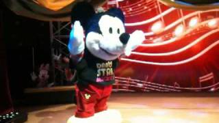 toyportfolio.com: Dance Star Mickey Mouse