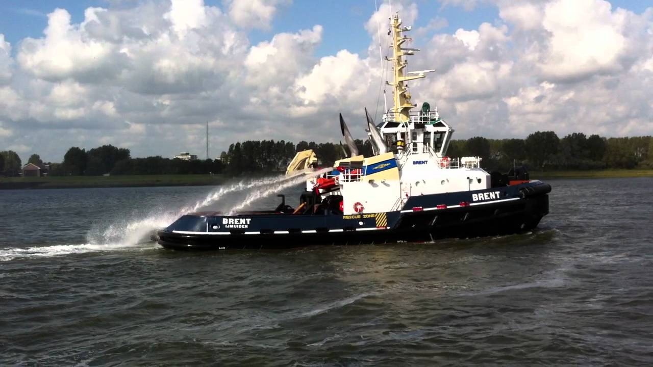 sleepboot ijmuiden iskes tugboat brent ijmuiden youtube sleepboot ijmuiden iskes tugboat brent ijmuiden youtube