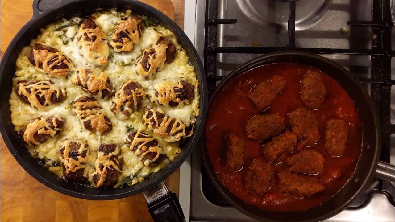 Kétféleképpen készített húsgombóc :-) másképp készült sajtmártással és paradicsomszósszal :-) fincsi