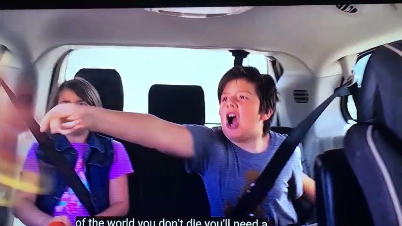 Kid temper tantrum Throws happy meal at the cops😳 YouTube