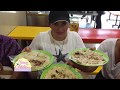 Comiendo las famosas pupusas locas de Olocuilta en El Salvador - [Invitados por: El Salvador Nacion]
