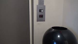 Schindler MT Hydraulic Elevator - Baymont by Wyndham Merrillville - Merrillville, IN