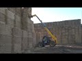 Loading the straw lorry with the JCB 535 95