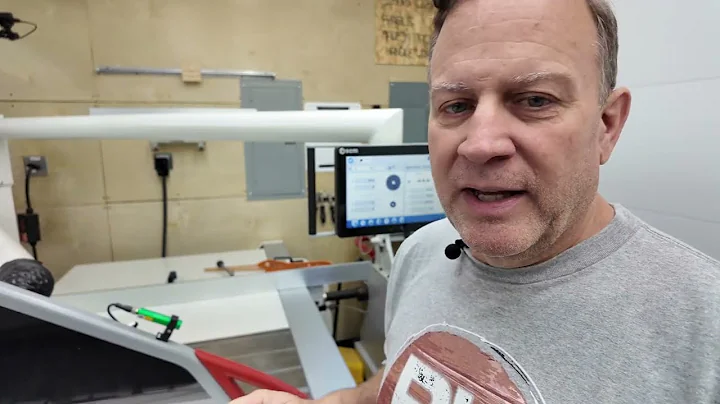 The Best Sliding Table Saw Ever!?  Meet the Beast!  The SCM L'invincible SI 3!  She is MEGA